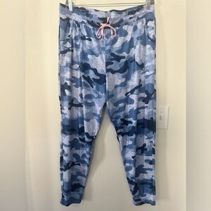 Jane & Bleecker CAMO Pajama Bottoms L